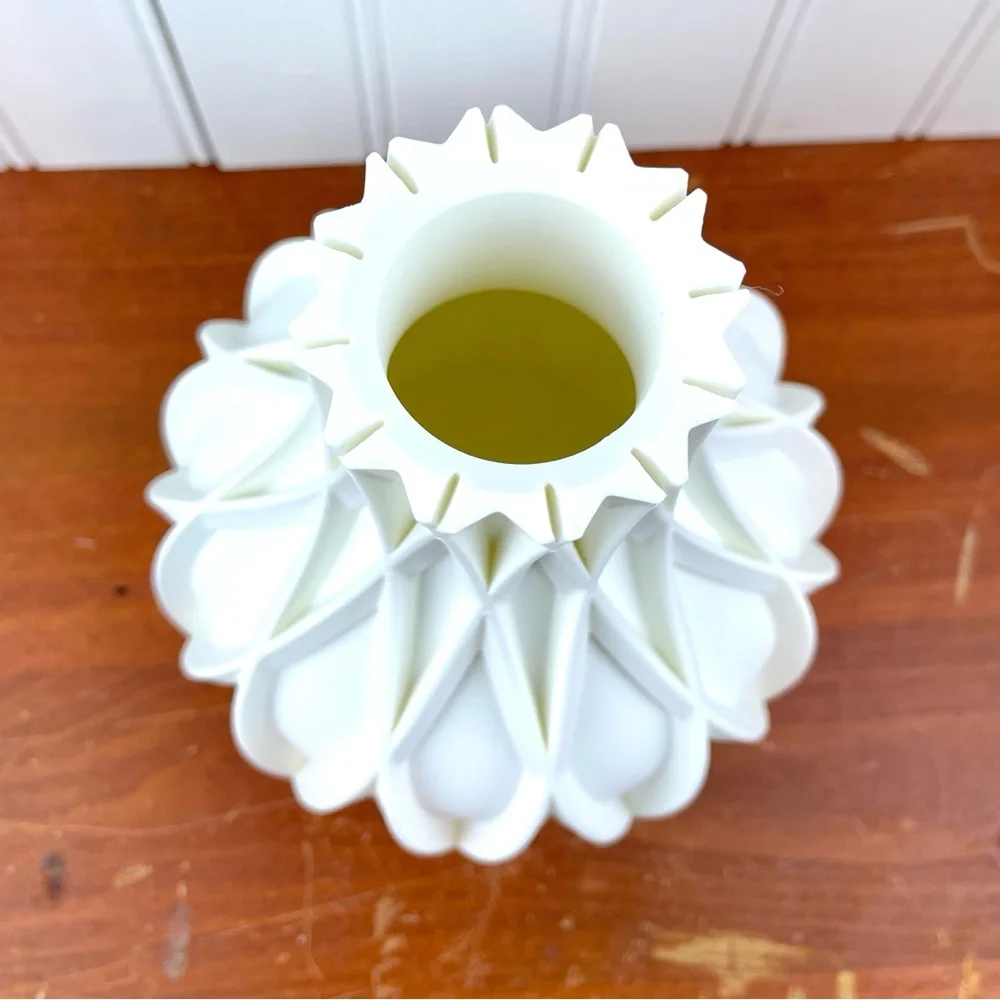 Modern Vase, The Avoi Vase, Flower Vase, Bookshelf Table Decor